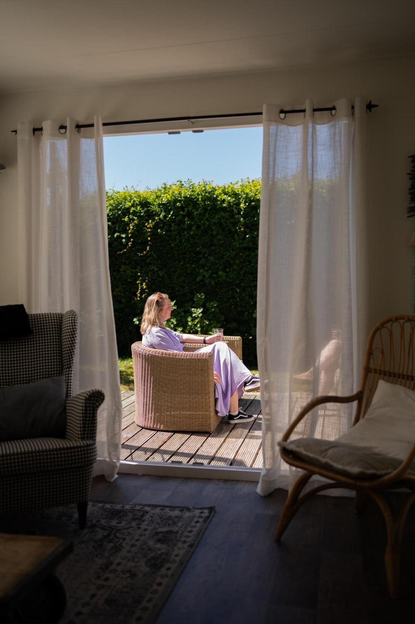 Strand-Chalet Luna - 700 Mtr Van Het Strand Van アウドルプ エクステリア 写真